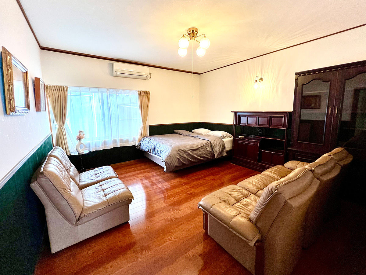Main House / Room-Only (No Meals) Plan